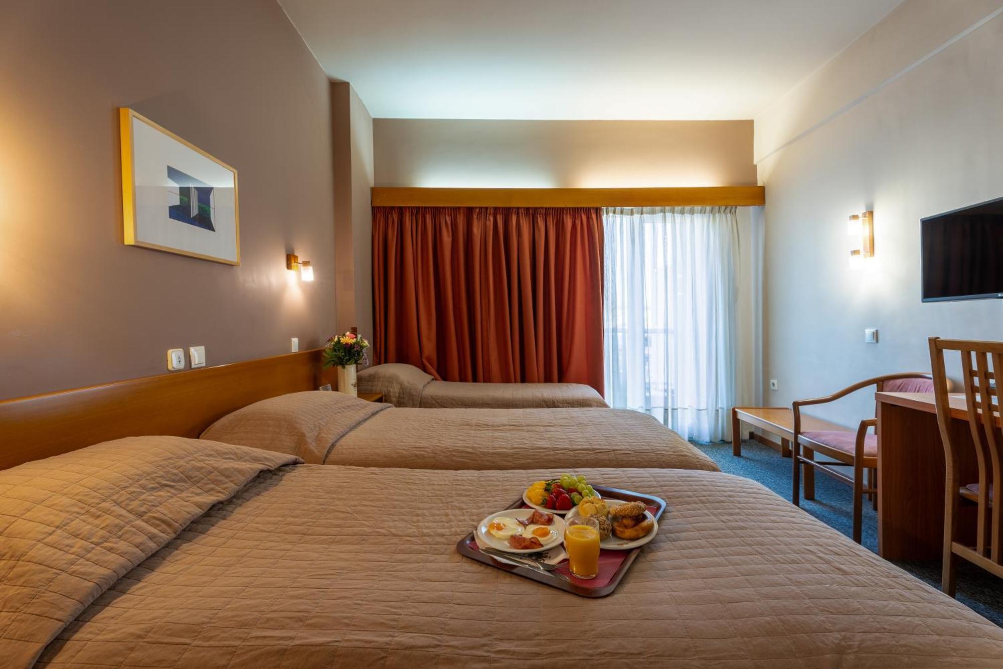 סלוניקי Queen Olga Hotel מראה חיצוני תמונה