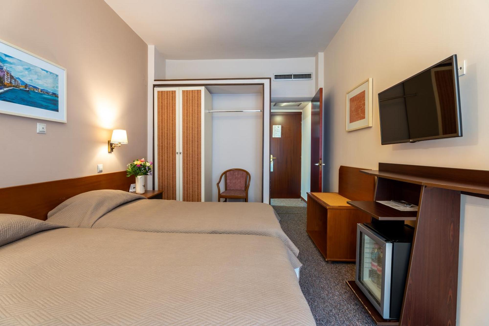 סלוניקי Queen Olga Hotel מראה חיצוני תמונה