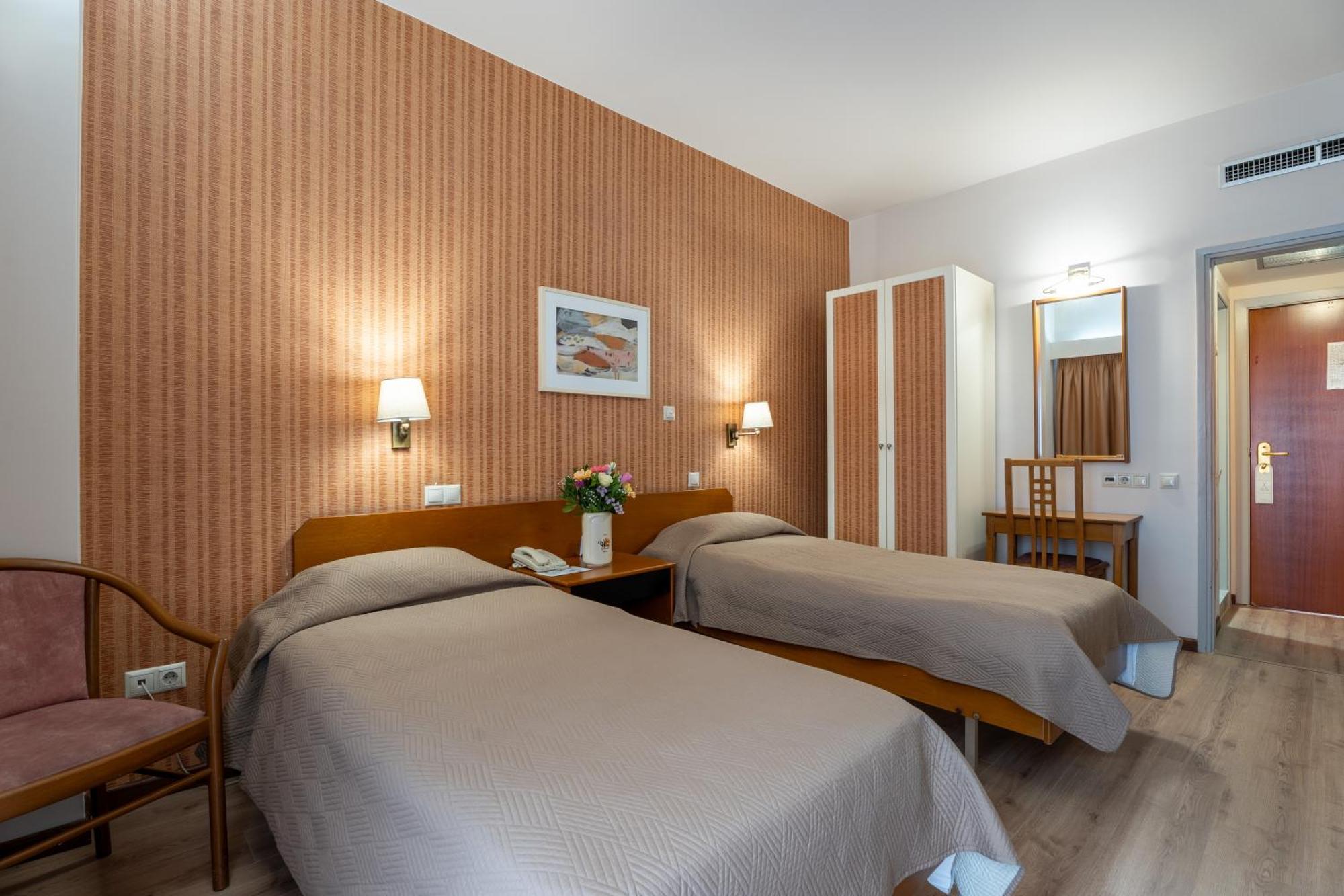 סלוניקי Queen Olga Hotel מראה חיצוני תמונה